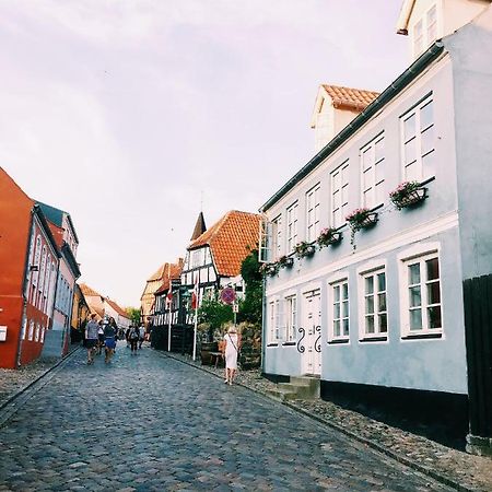 Ebeltoft Midtby Lägenhet Exteriör bild